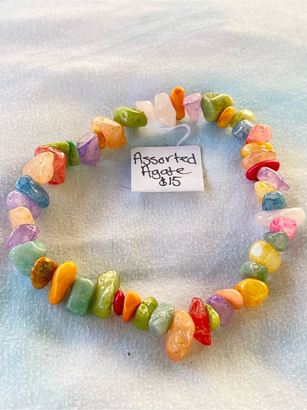 Handcrafted Assorted Color Agate Chip Stretch Bracelet